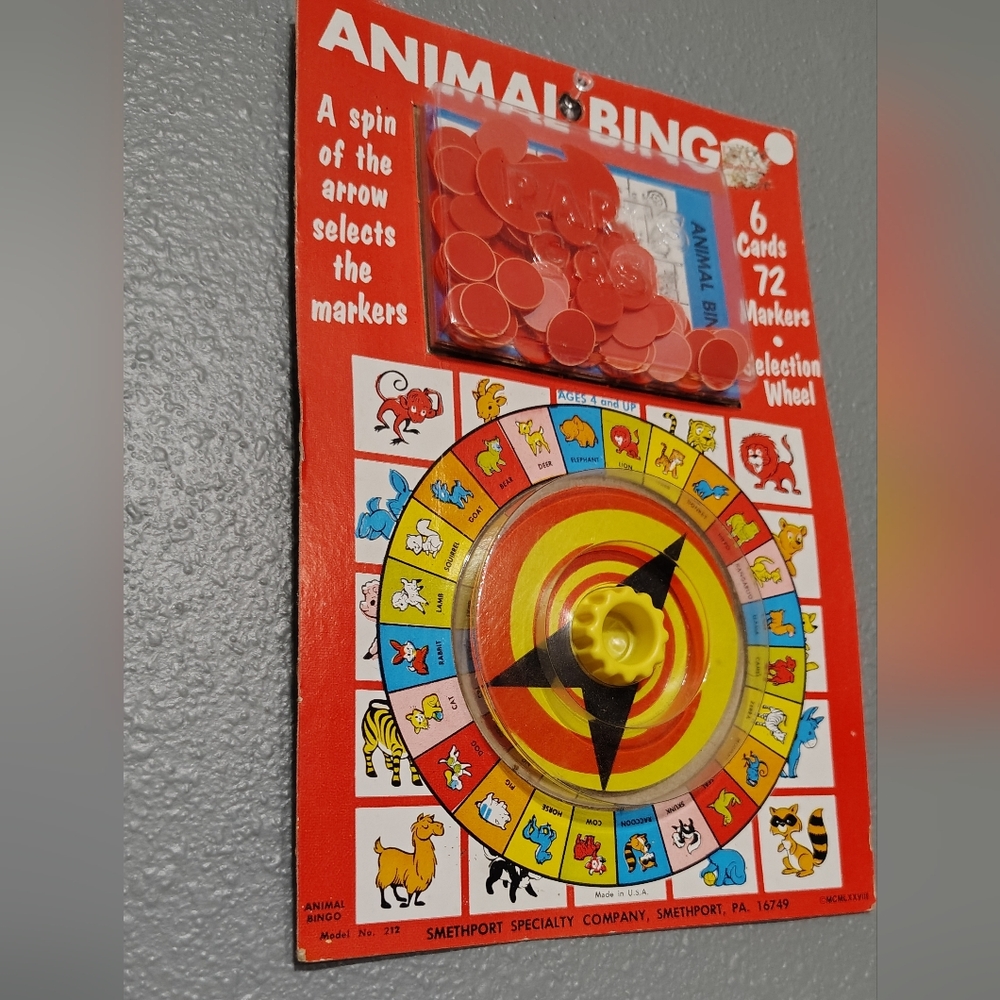 VTG Smethport Animal Bingo Game with Red Markers